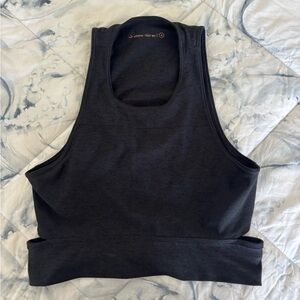 Outdoor Voices Slashback Crop in Navy Size Medium